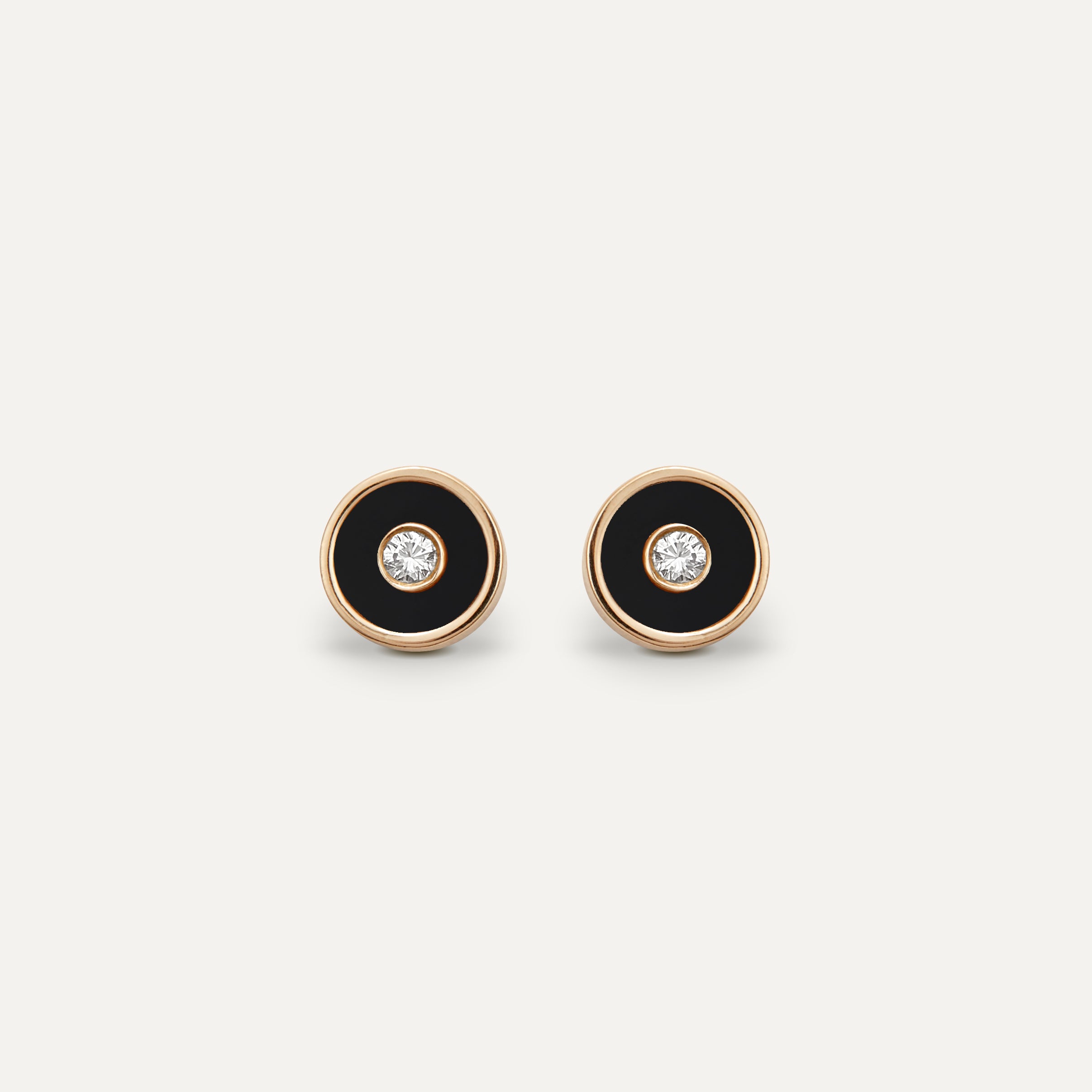 Les Clous N.1, Onyx and Diamond earrings