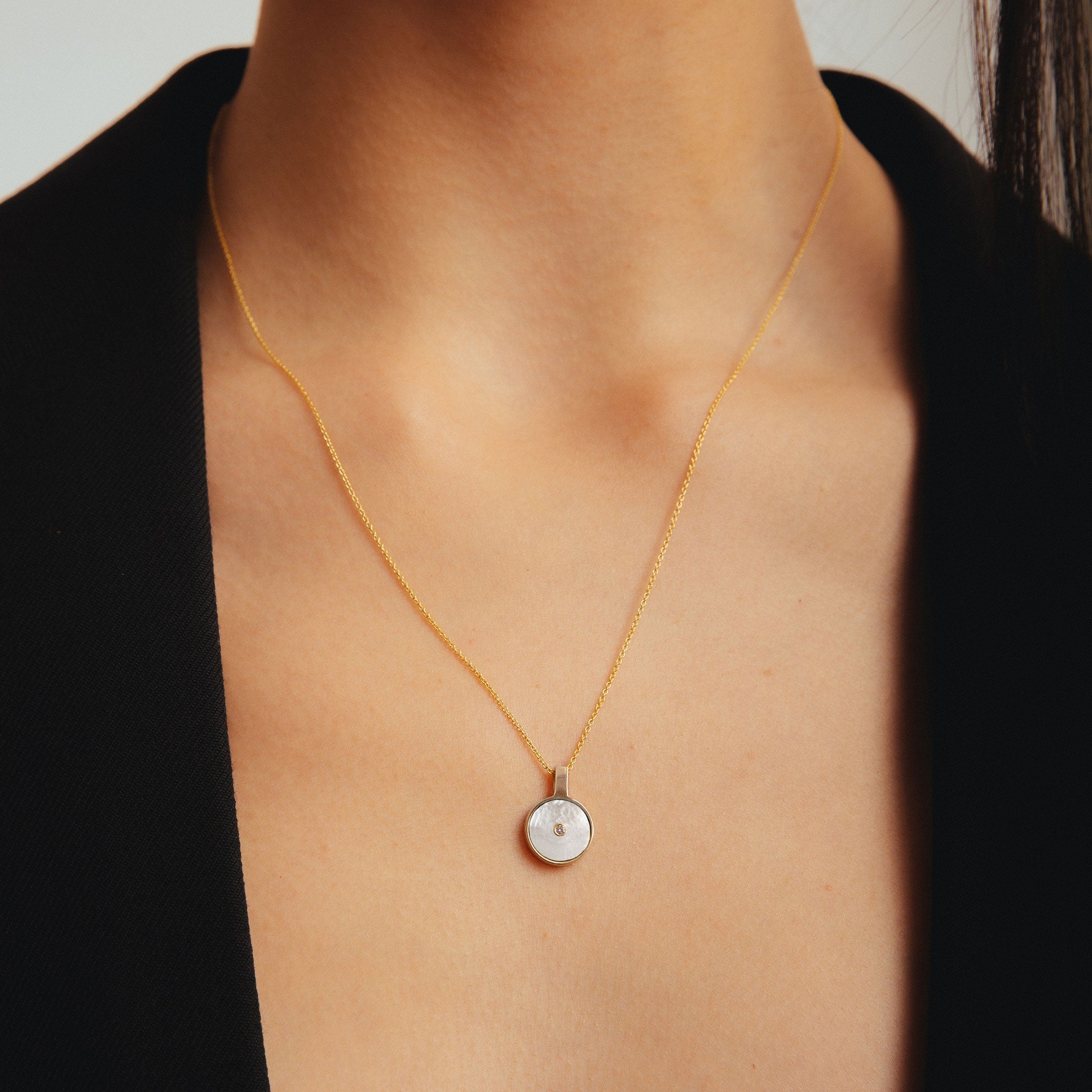 Le Collier N.1 Mother of Pearl & Diamond Necklace