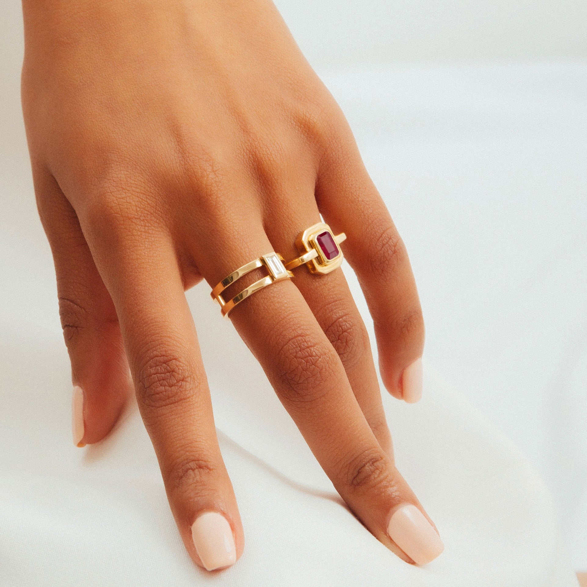 Entrelacs Gold & Ruby Ring