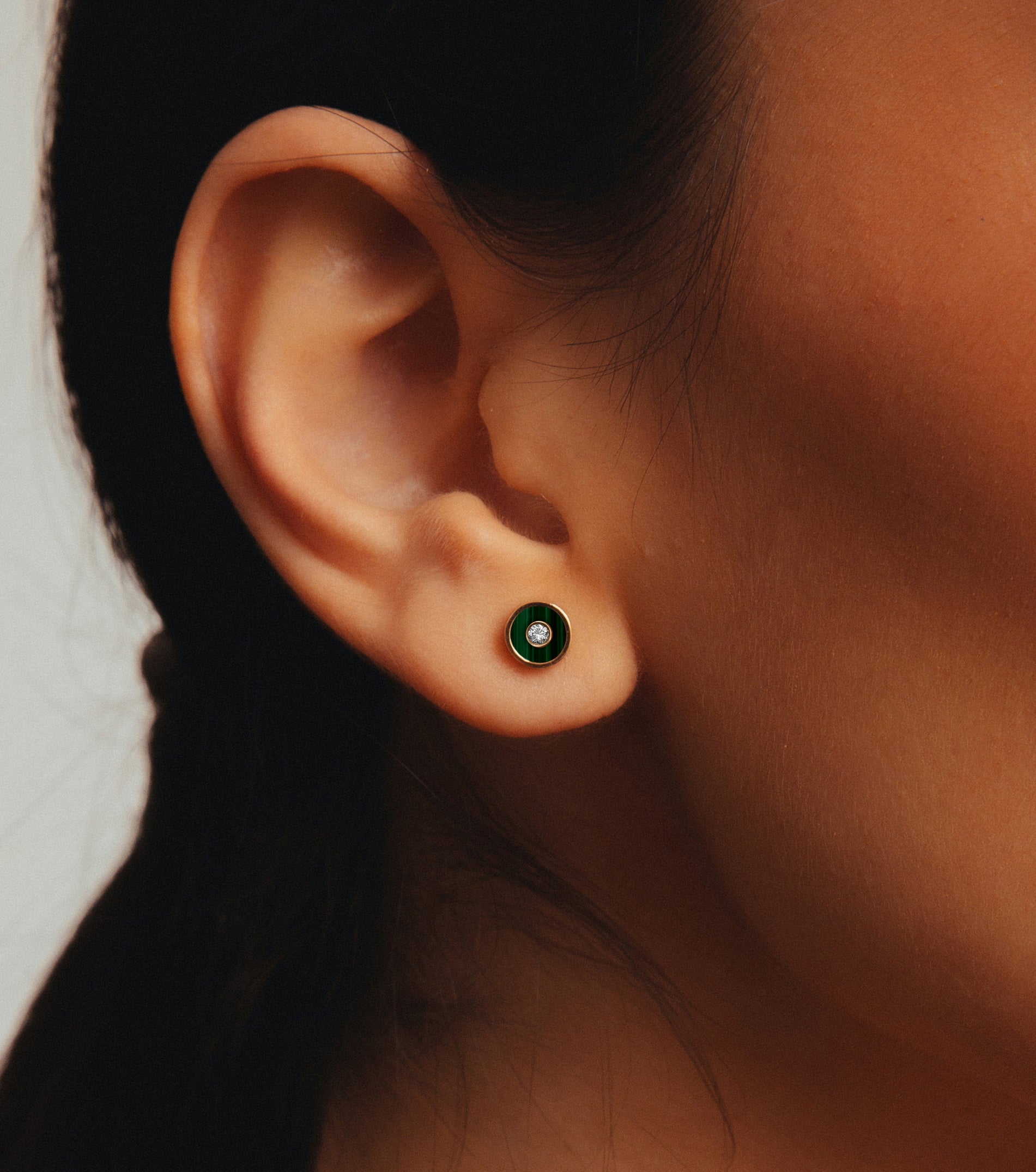 Les Clous N.1, Malachite and Diamond earrings