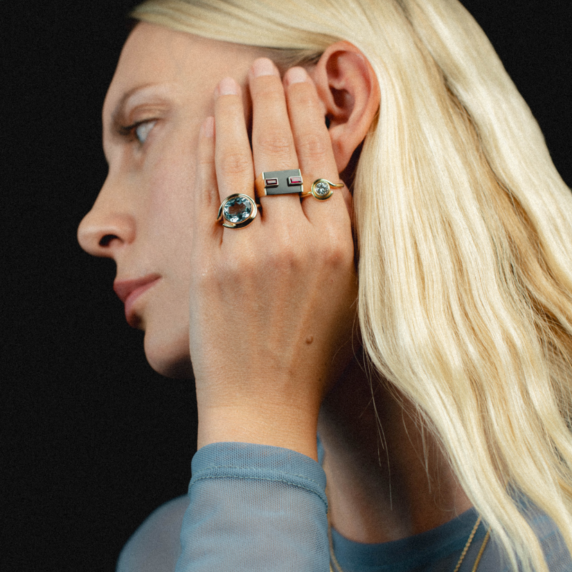 Volute XL Blue Topaz & Gold Ring