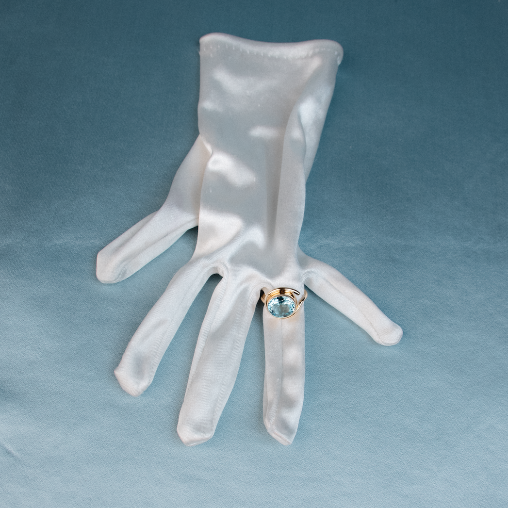 Volute XL Blue Topaz & Gold Ring